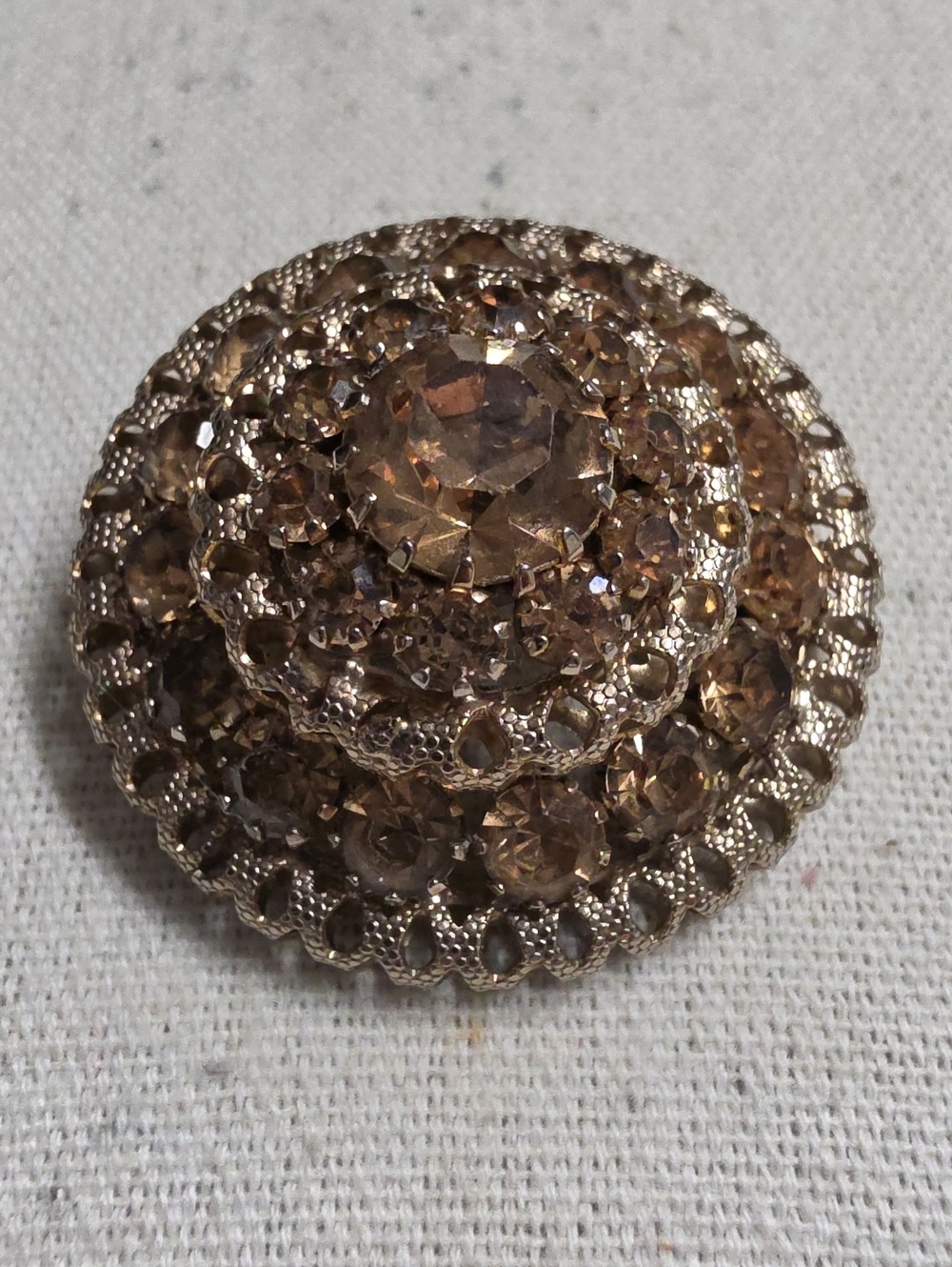 Vintage  Champagne Glass Crystal Layered Beehive Filagree Mid-Century Brooch